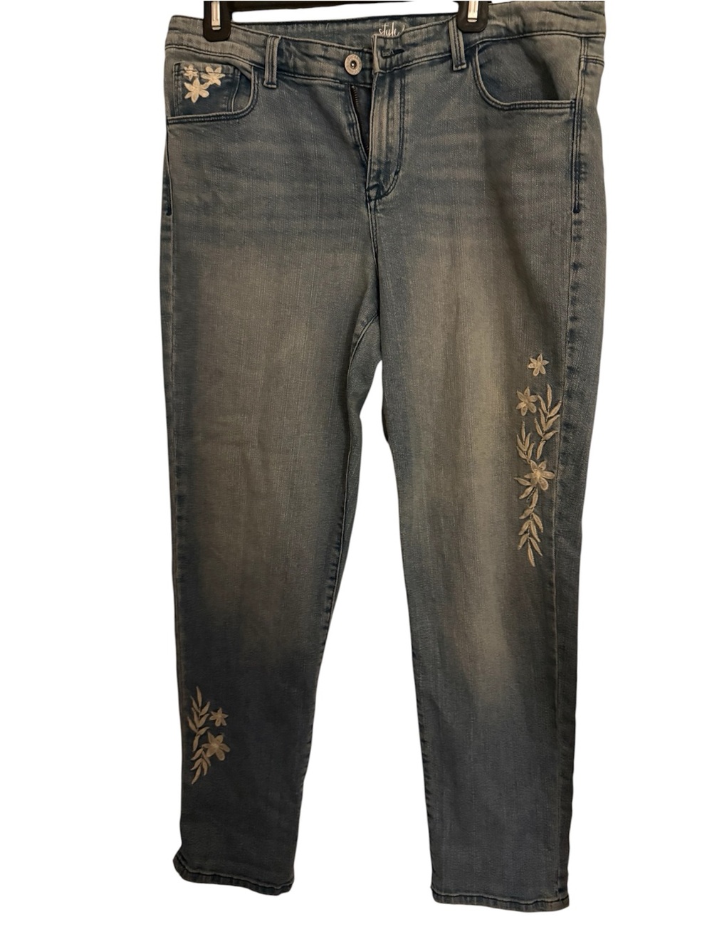 Style & Co. Light Blue Floral Embroidered Boyfriend Jeans